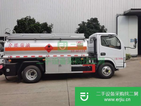 吉林出售二手東風多利卡5噸油罐車