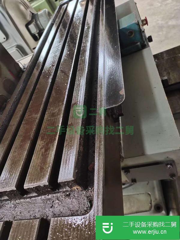 山東出售二手長征XK6132-1數控萬能升降臺銑床
