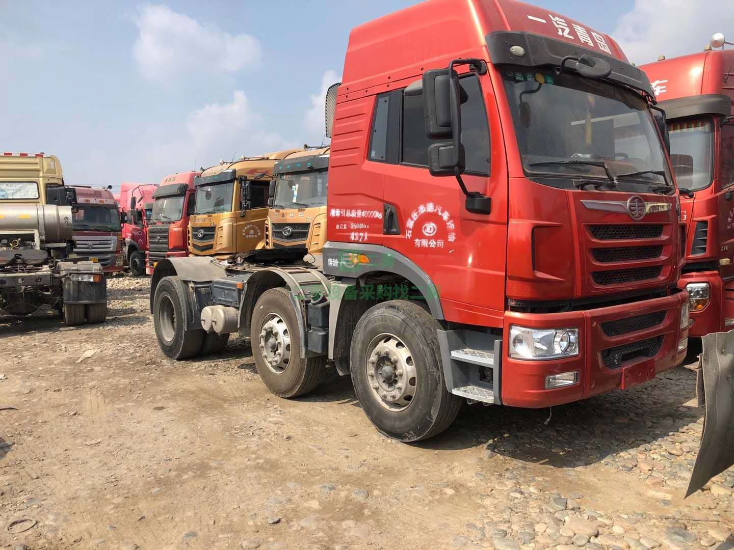 出售一臺15年6月悍V336馬力牽引車，單橋