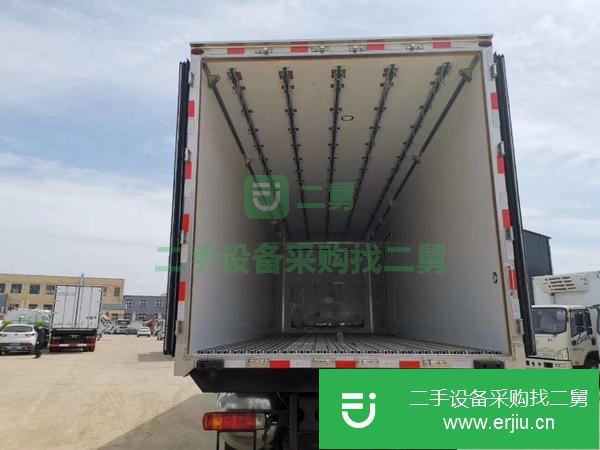 遼寧出售二手9.6米冷藏車