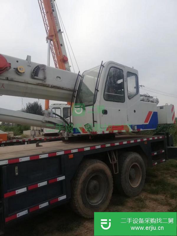 河南出售二手中聯(lián)吊車，包提檔