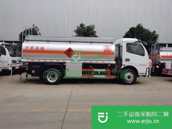 云南出售二手東風多利卡8噸油罐車
