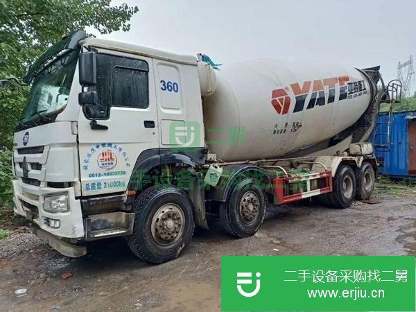 江蘇出售二手國(guó)五重汽豪沃20方水泥攪拌車