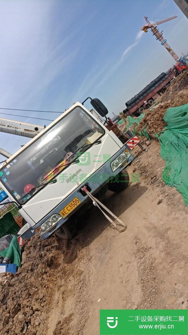 河北出售二手中聯(lián)吊車25噸
