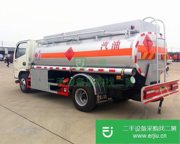 云南出售二手多利卡八噸油罐車