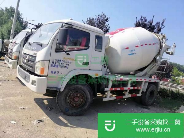 山東出售二手九成新攪拌車