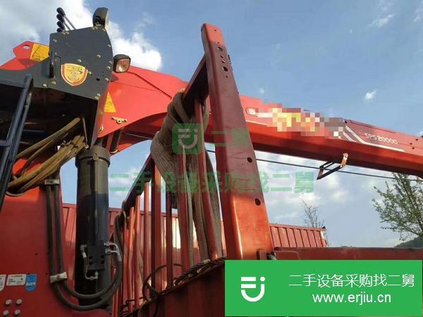 湖北出售二手8噸吊車，康機180馬力