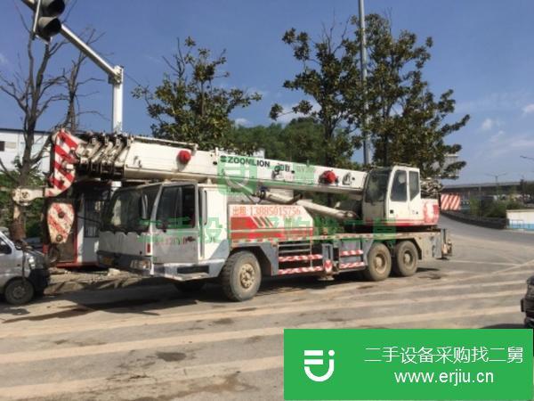 廣西出售二手中聯吊車25噸