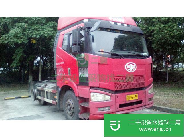 江蘇出售二手一汽解放牽引車
