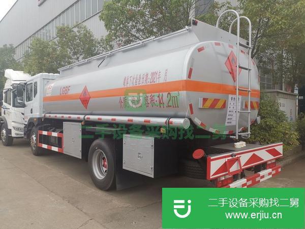湖北出售二手東風(fēng)多利卡D9油罐車