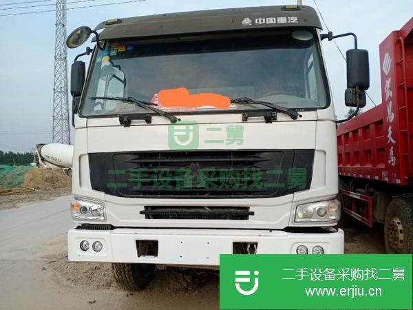 山東出售二手豪沃攪拌車國三大18方
