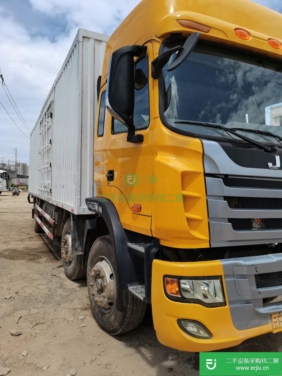 云南出售二手江淮格爾發340馬力貨車