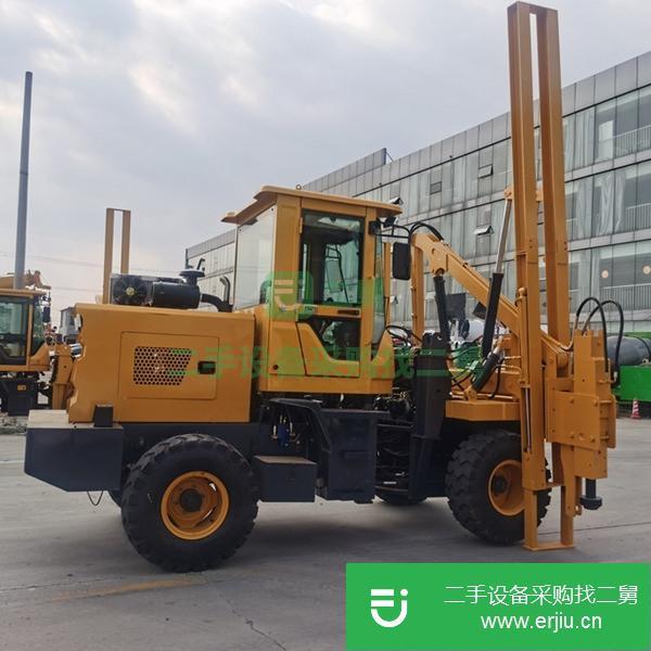 山東出售波形高速護(hù)欄打樁機(jī)