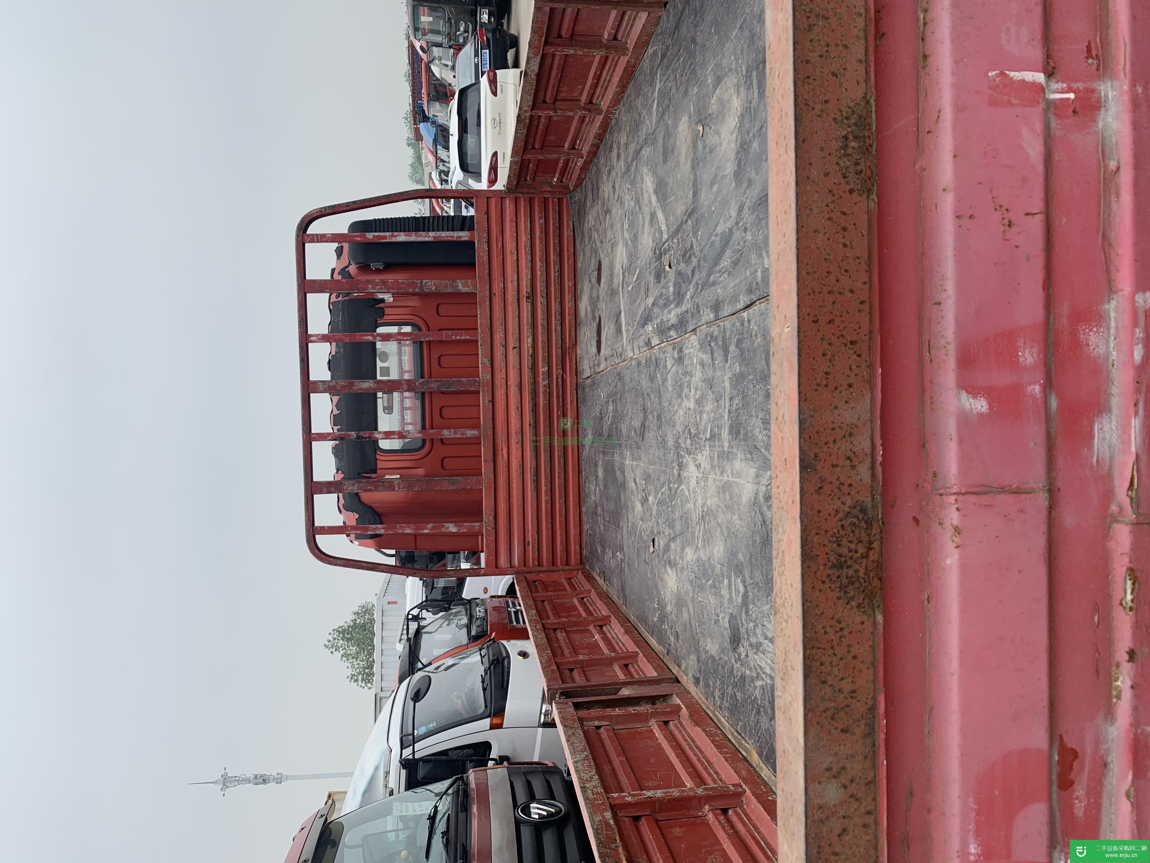 湖北出售二手重汽豪沃平板車