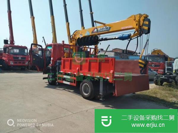 貴州出售二手重汽豪曼5噸隨車吊