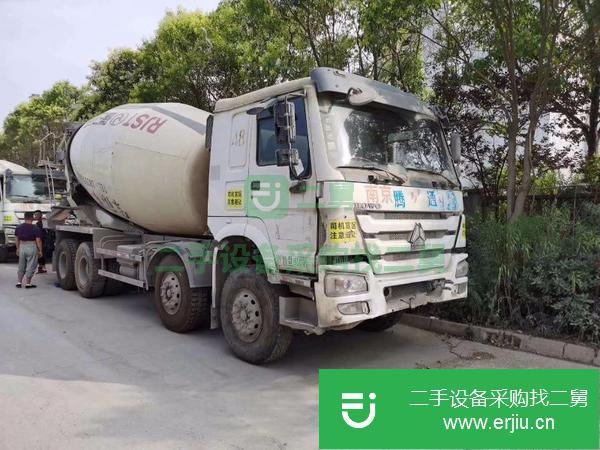 四川出售二手豪沃攪拌車