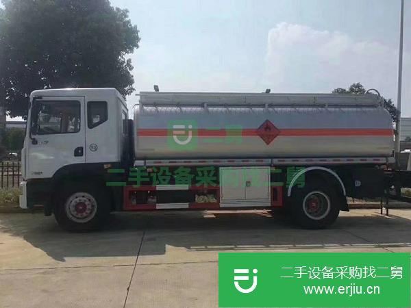 江蘇出售二手10噸油罐車