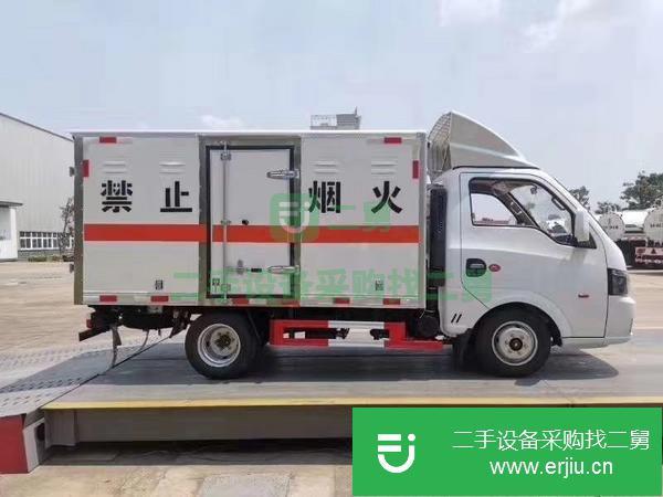 江西出售二手煙花爆竹防爆運(yùn)輸車