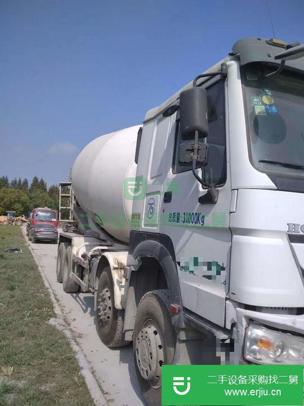 內蒙古出售二手豪沃攪拌車