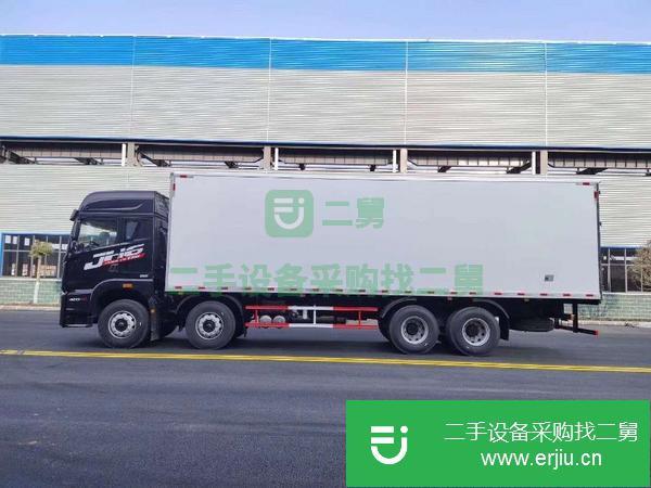 湖北出售二手解放J6P9.6米冷藏車