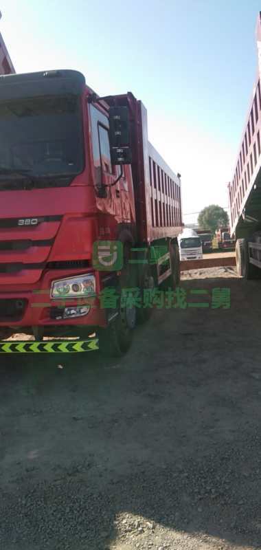 出售一臺19年7.3米純重型豪沃前四后八自卸車