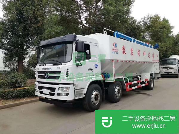 湖南出售二手軒德X6小三軸30方散裝飼料運(yùn)輸車