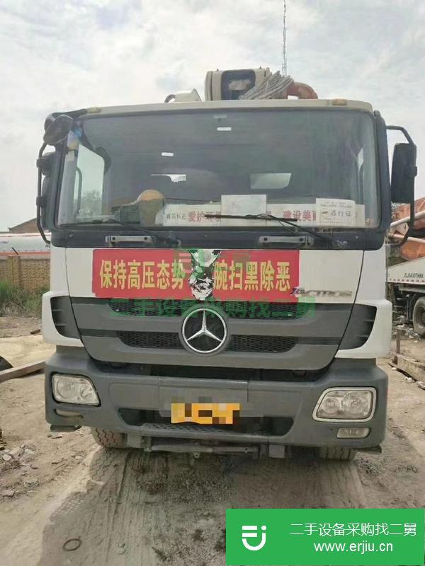 天津出售二手中聯(lián)56米泵車