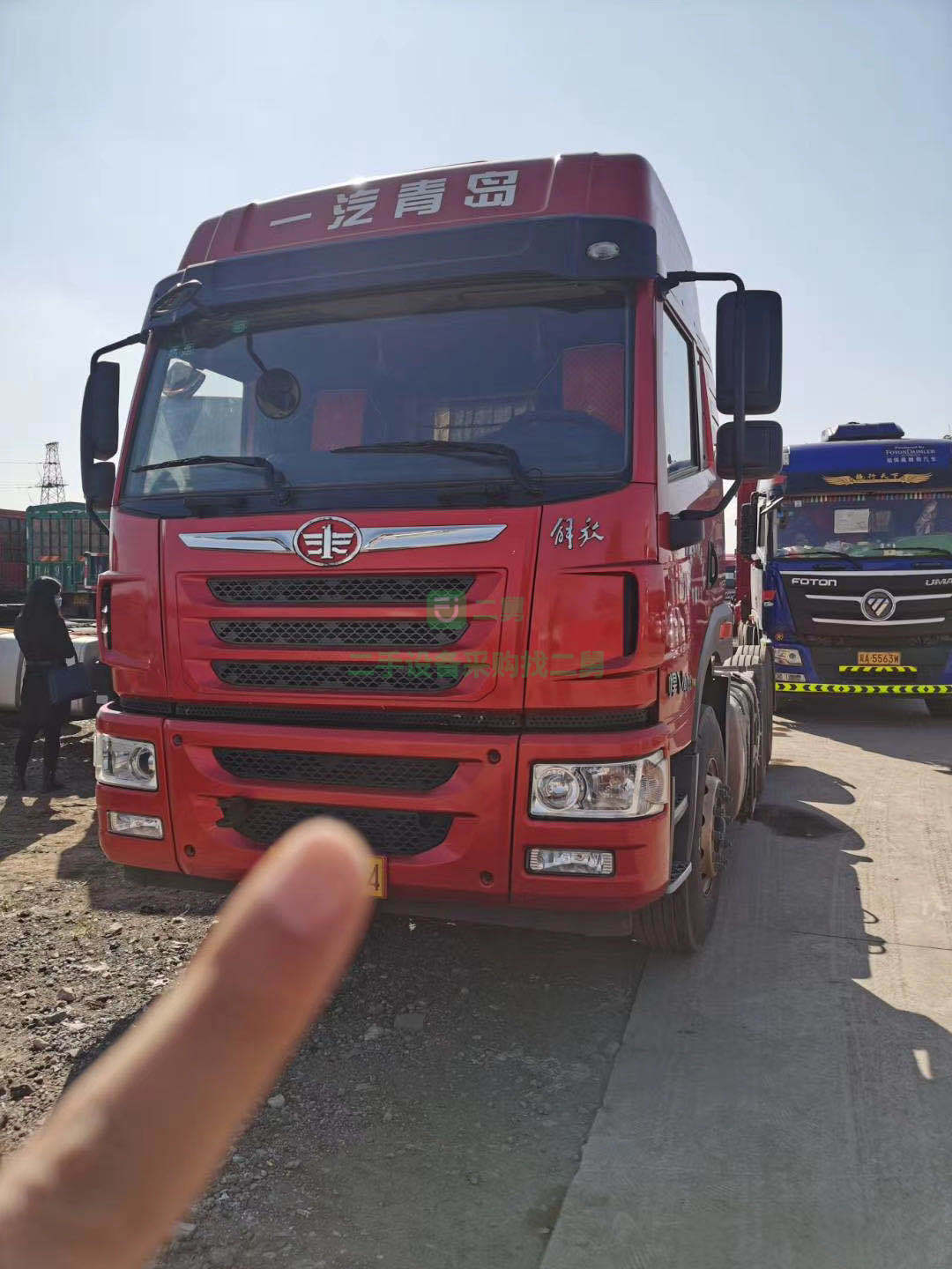 出售一臺(tái)一年五個(gè)月捍衛(wèi)400濰柴牽引車