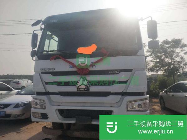 山東出售18年后八輪豪沃攪拌車  大14方 380馬力