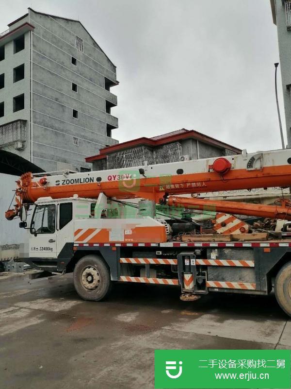 湖南出售二手中聯(lián)25v5吊車