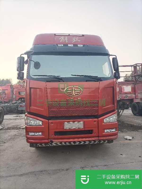 江蘇出售二手解放牽引車 領(lǐng)航版460馬力