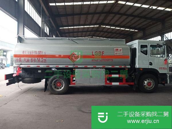 四川出售二手東風(fēng)多利卡十噸油罐車