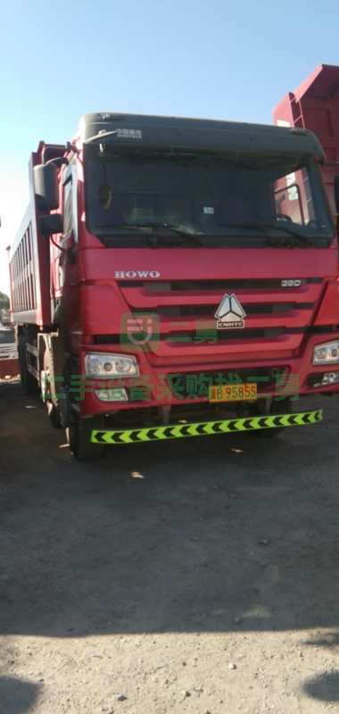 出售一臺19年7.3米純重型豪沃前四后八自卸車