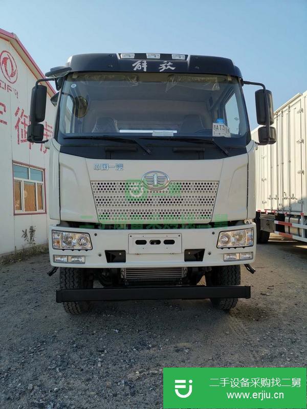 黑龍江出售二手一汽解放j6m前四后八7米7牽引車