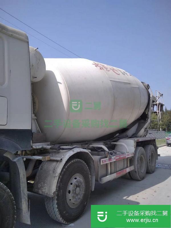 內蒙古出售二手豪沃攪拌車