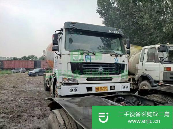 河南出售二手中聯攪拌車