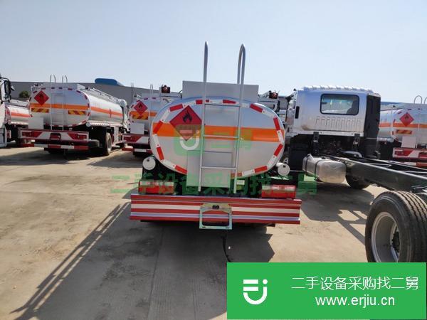 云南出售二手東風(fēng)小多利卡4噸油罐車
