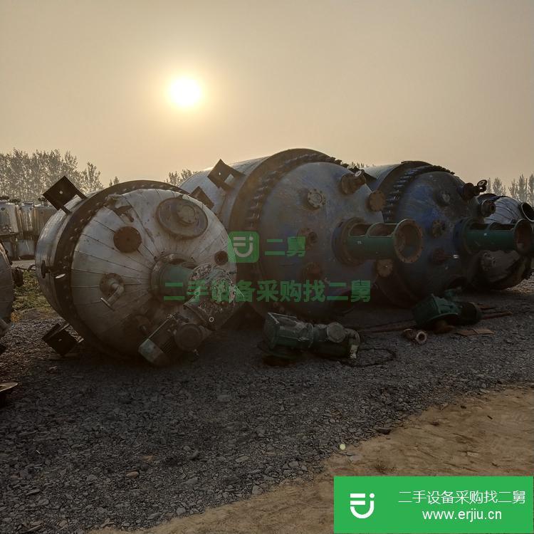 山東出售二手不銹鋼反應(yīng)釜
