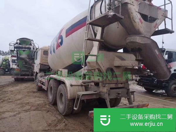 內(nèi)蒙古出售二手國四攪拌車大12立方