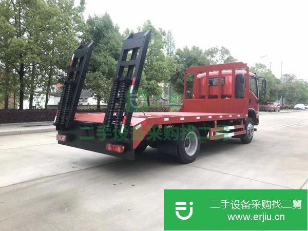 貴州出售二手挖機平板運輸車