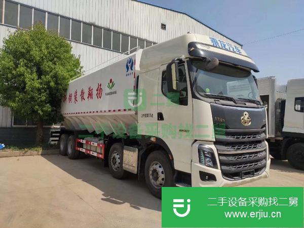 安徽出售二手散裝飼料運(yùn)輸車