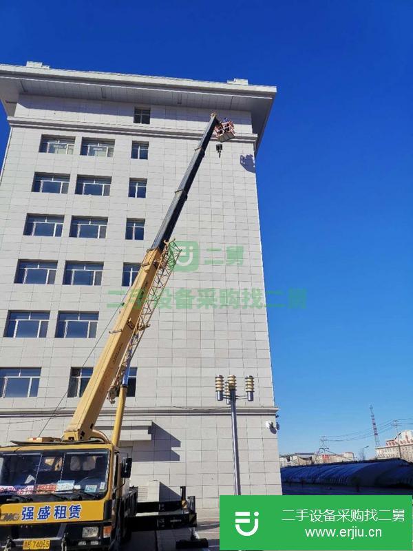 內蒙古出售二手徐工25噸5節臂吊車