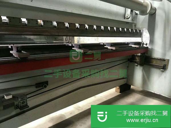 江蘇出售二手400/4米折彎機