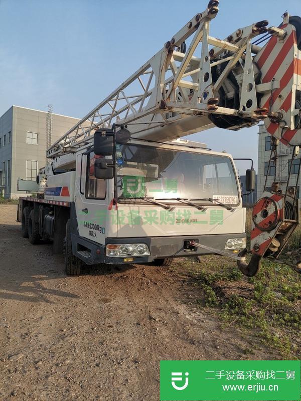 河南出售二手中聯吊車