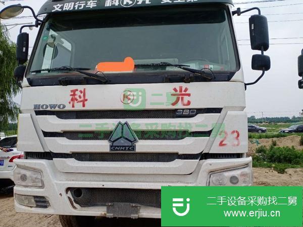 山東出售二手豪沃攪拌車 后八輪 國五 大14方 380馬力