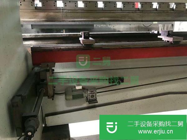 江蘇出售二手400/4米折彎機