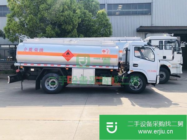 重慶出售二手5噸油罐車