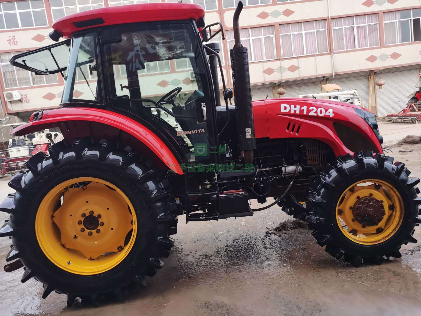 出售一臺2016年東禾1204拖拉機，6缸發動機，車況精品，價格便宜