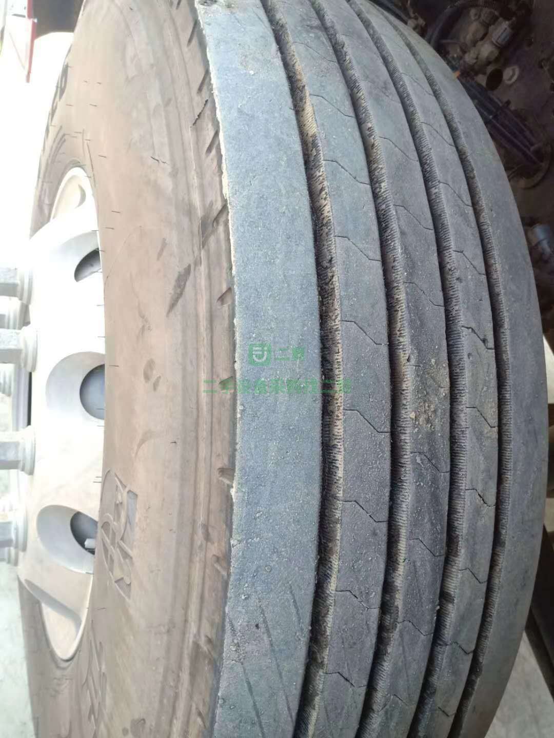 出售一臺(tái)剛到家精品1年2個(gè)月德龍牽引車，430馬力