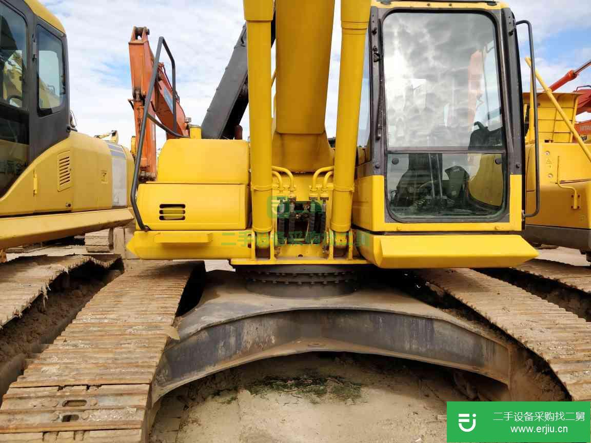 河南出售二手小松PC240-8N1挖掘機